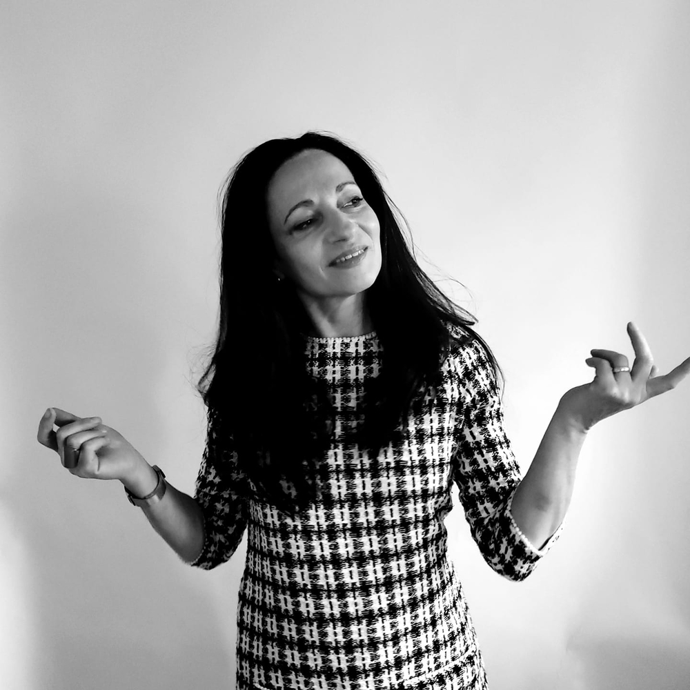 Meet your Posher, Antonia